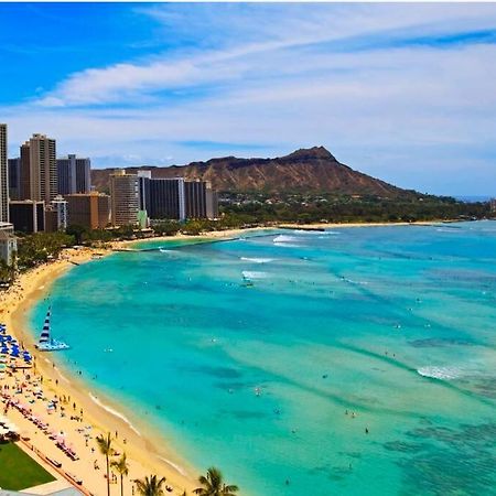 Gem Of Waikiki At Inn On The Park โฮโนลูลู ภายนอก รูปภาพ