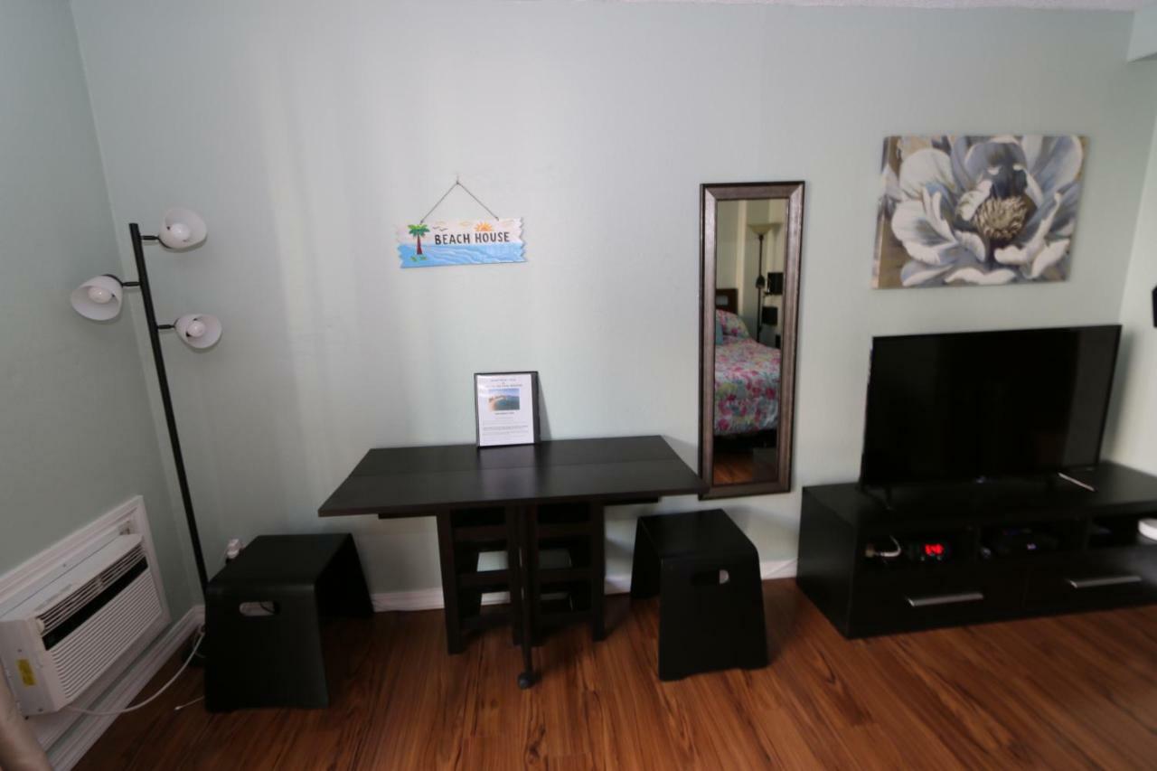 Gem Of Waikiki At Inn On The Park โฮโนลูลู ภายนอก รูปภาพ